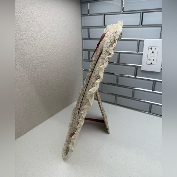 Vintage Fabric Padded Picture Frame 1980s Retro Floral Handmade Cottagecore Lace - Picture 7 of 12